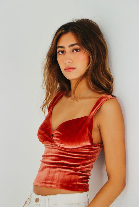TOP | ODETTE