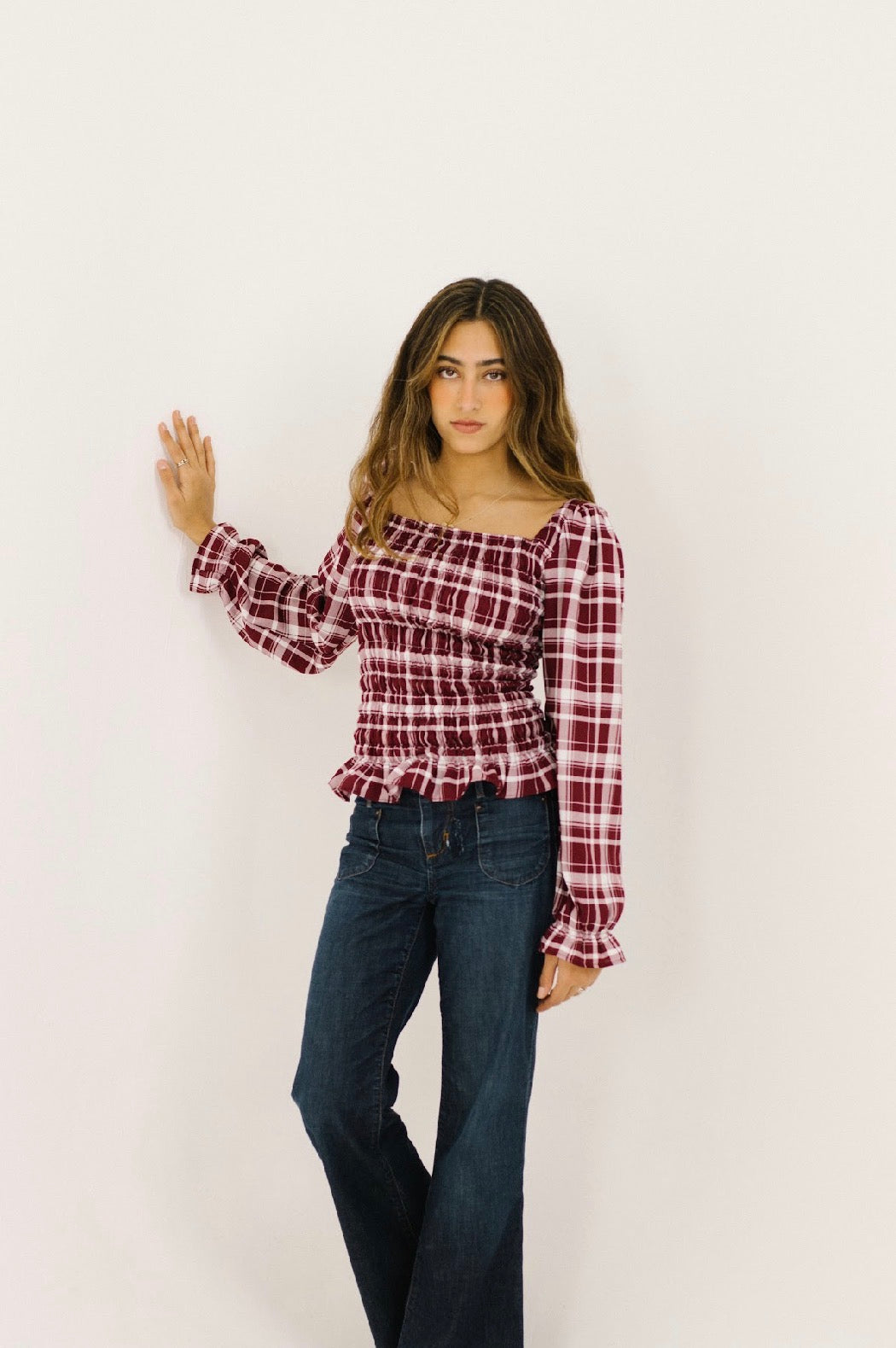 TOP | NOELLE
