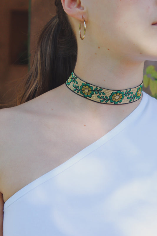 CHOKER | BORDADO VERDE