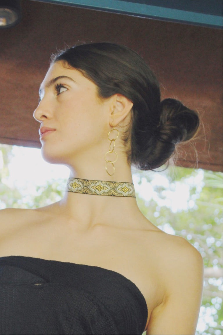 CHOKER | DORADO BORDADO